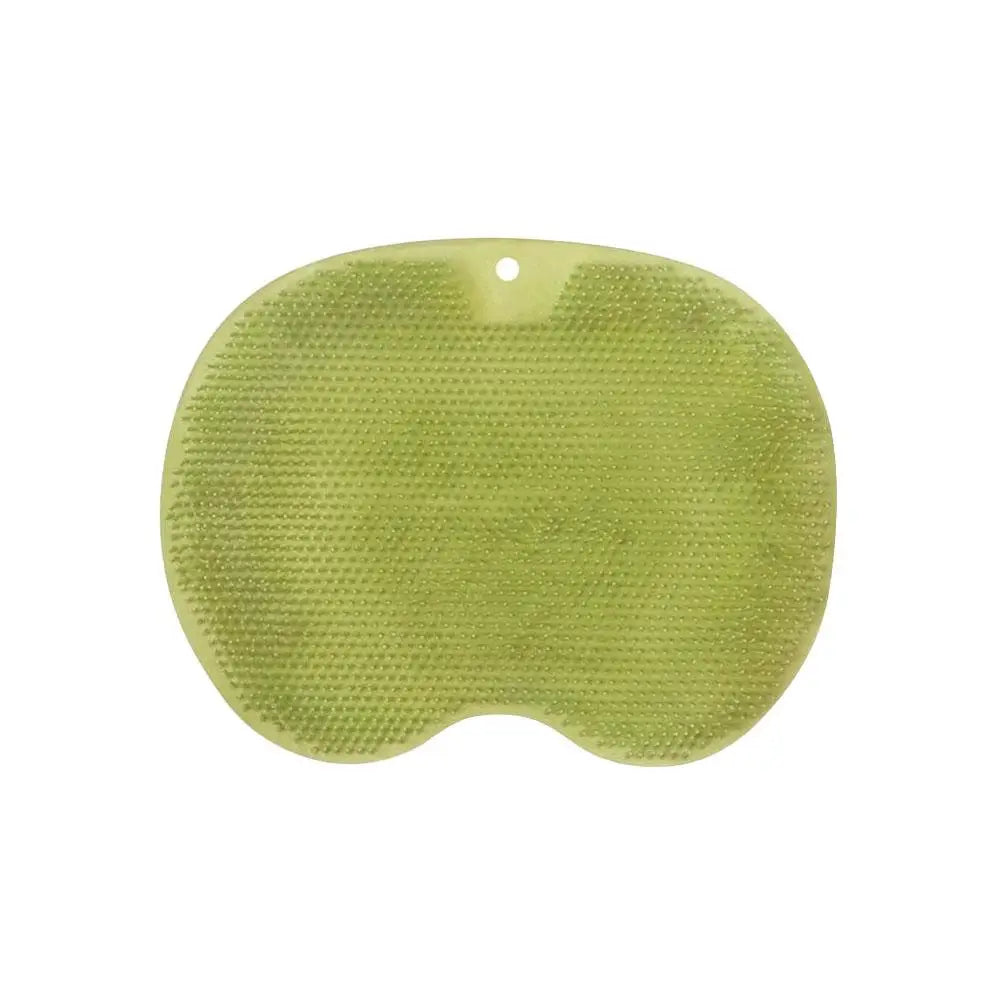 Brosse WC silicone plate utilisée comme grattoir de dos sous la douche