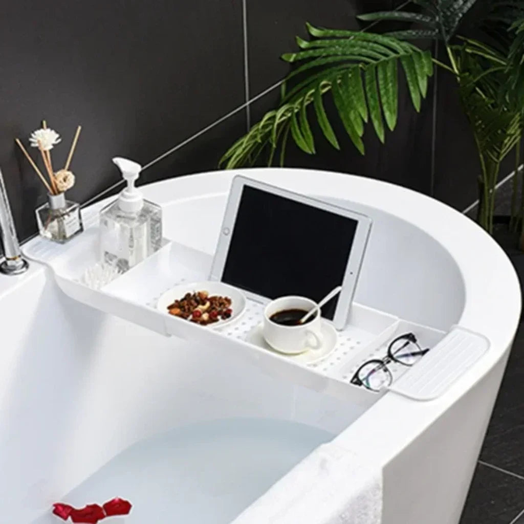 Plateau de baignoire en situation dans la salle de bain