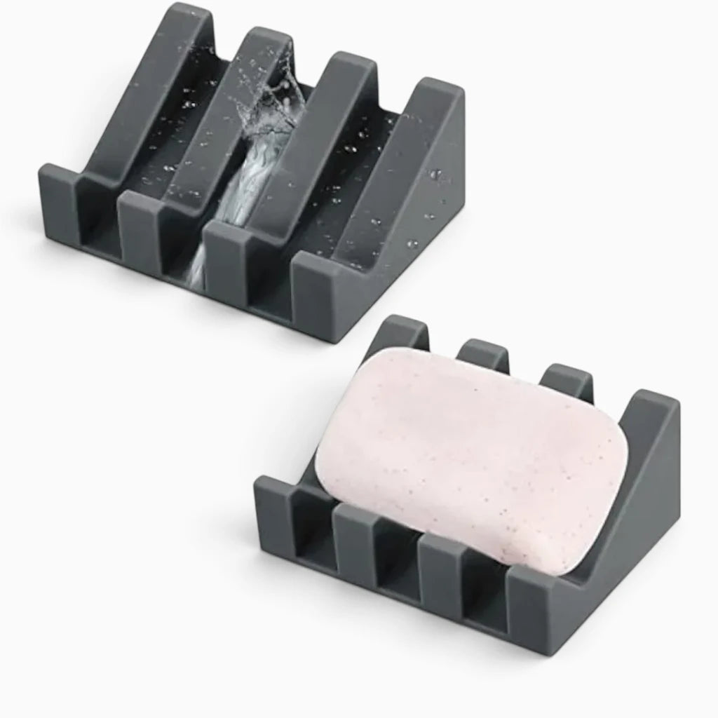 Porte savon liquide silicone souple avec système d'écoulement d'eau entre les plateaux