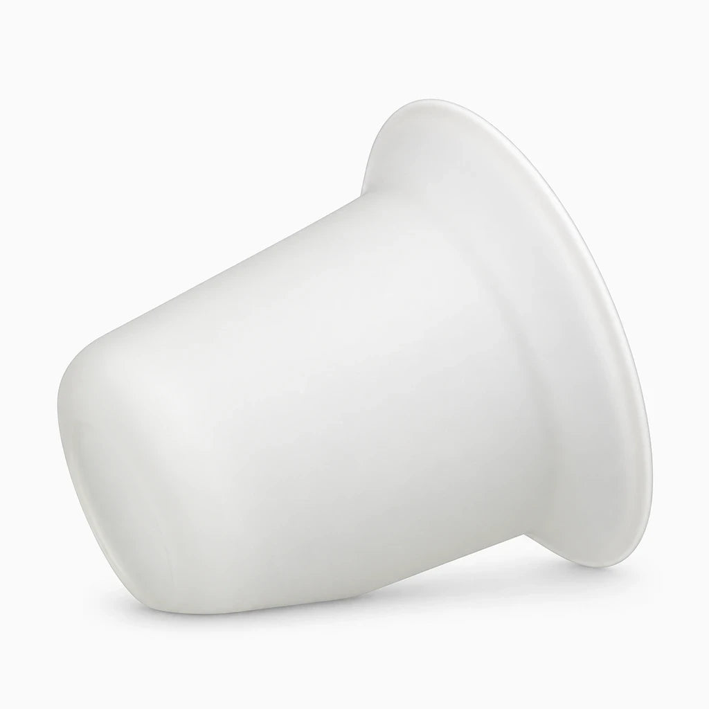 Pot brosse wc lumineux, association céramique verre pour toilettes ordonnées
