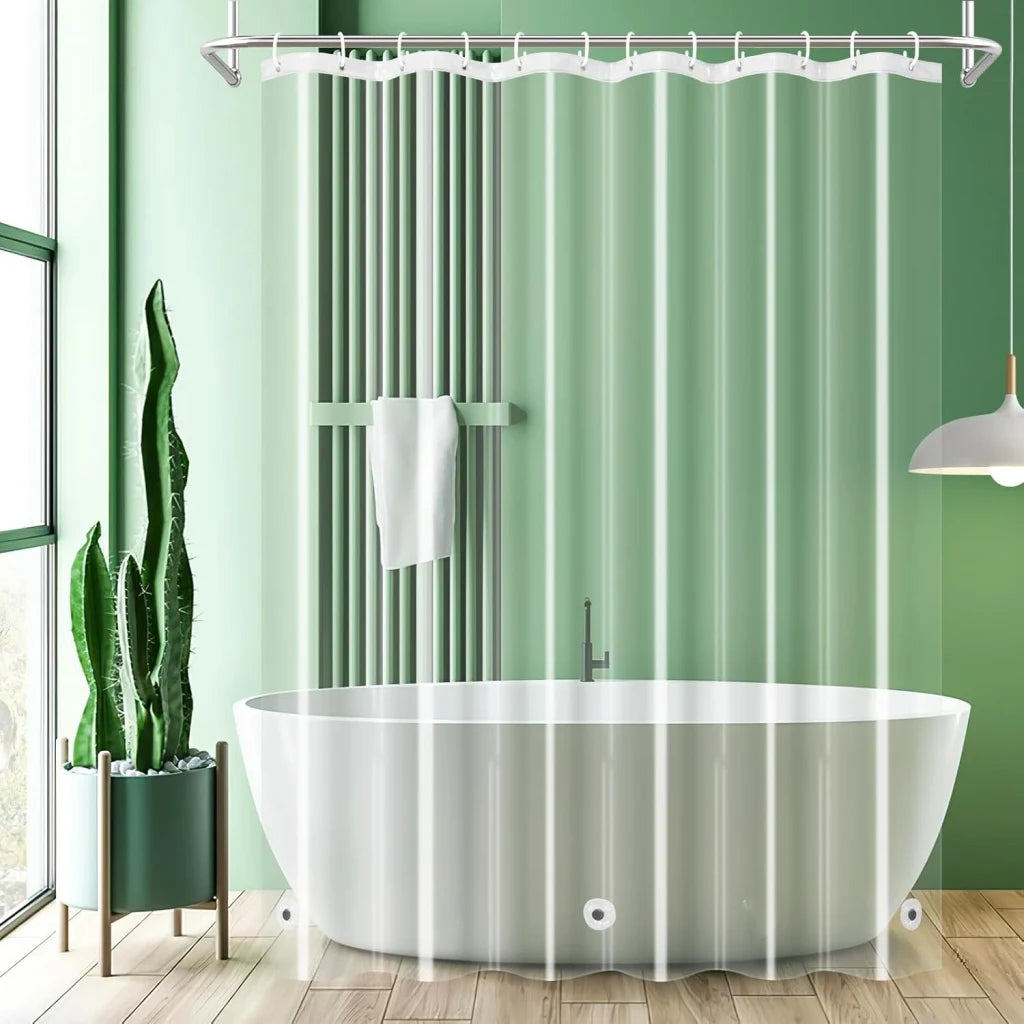 Rideau de douche lesté installé dans une salle de bain