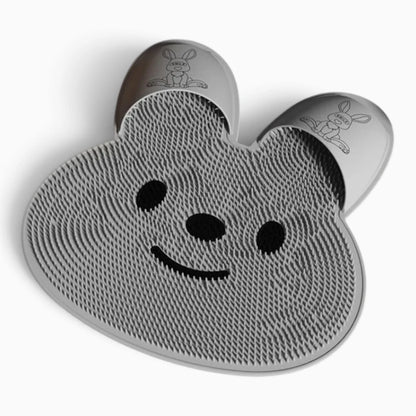 Accessoire salle de bain antidérapant avec motifs surélevés pour adhérence maximale